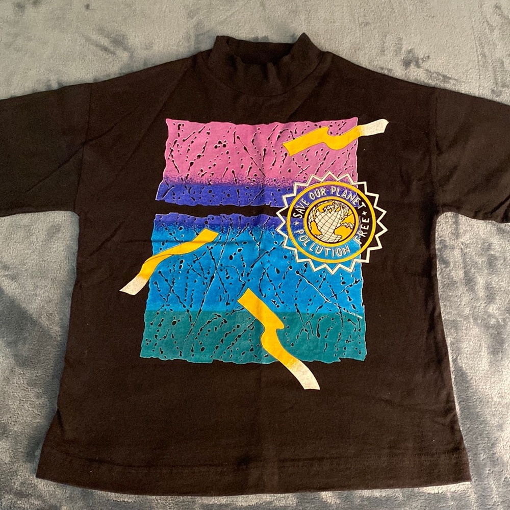 Long Sleeve Graphic Design Top